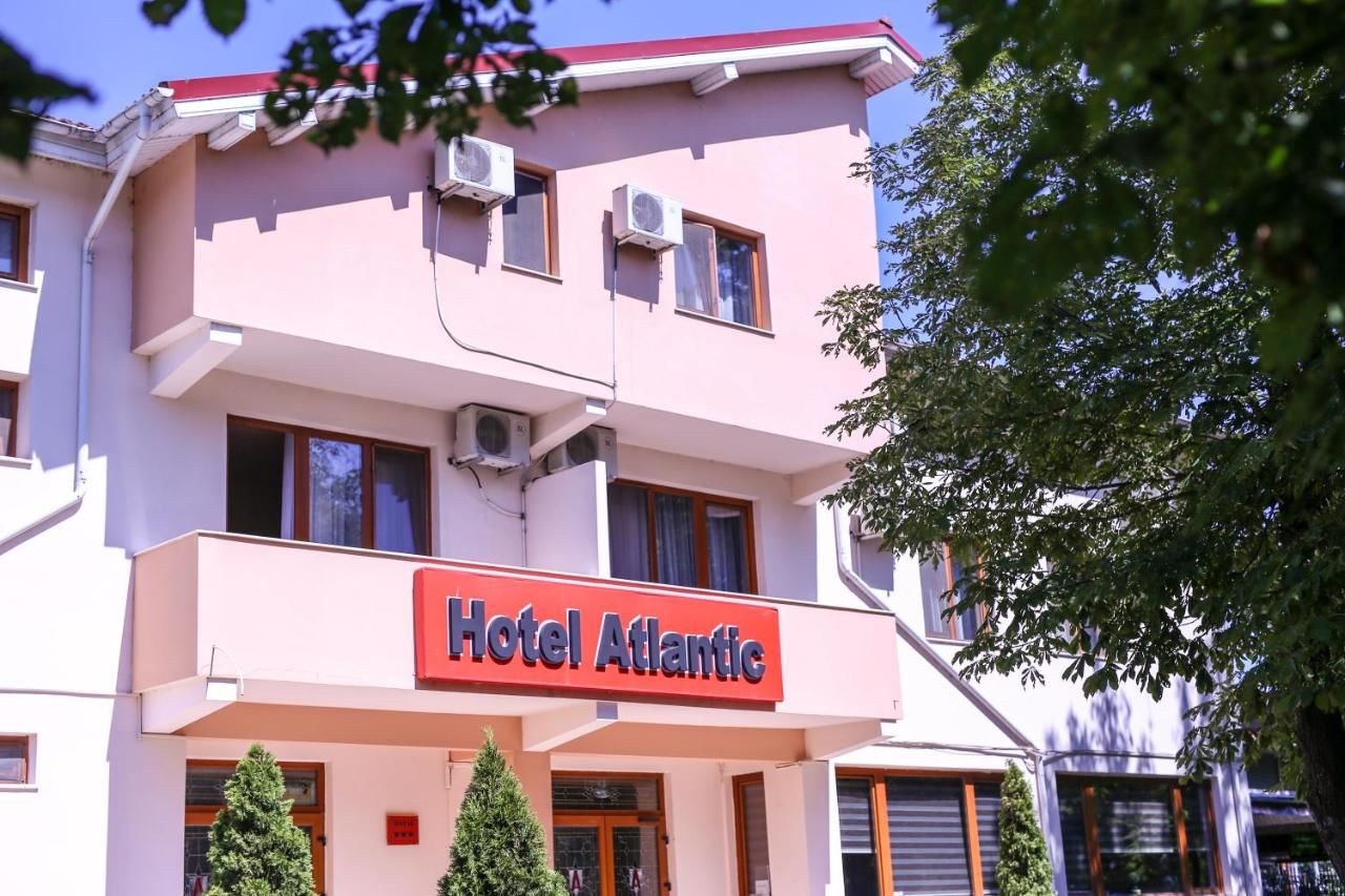 Отель Hotel Atlantic Аджуд-10