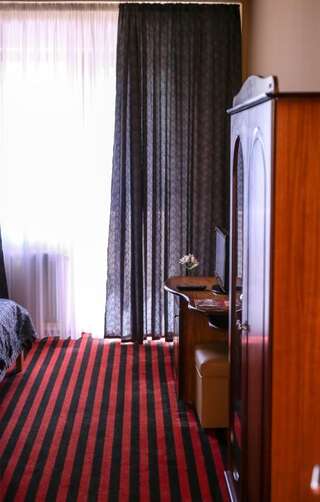 Отель Hotel Atlantic Аджуд Номер с кроватью размера «king-size» и балконом-5